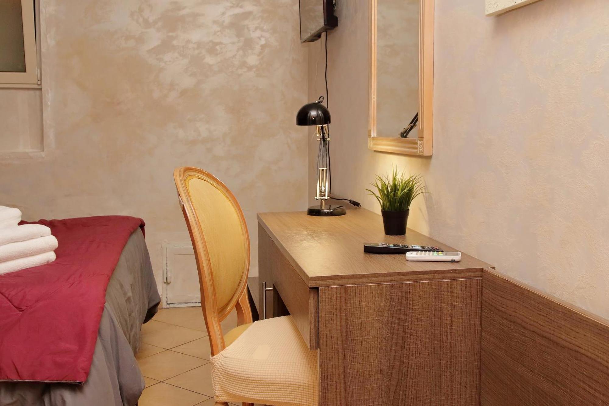 Gallery Home Рим Экстерьер фото